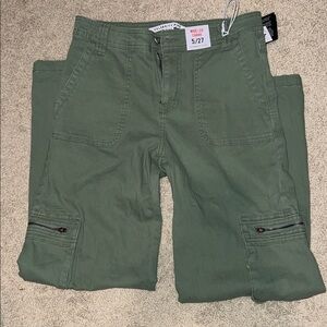 Celebrity Pink Women's Green Wide Leg Pants